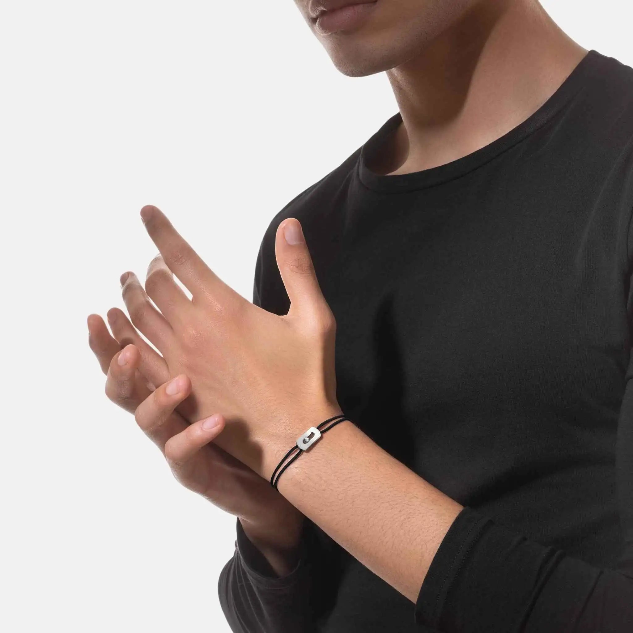 Move Titanium Natural Cord Diamond Bracelet