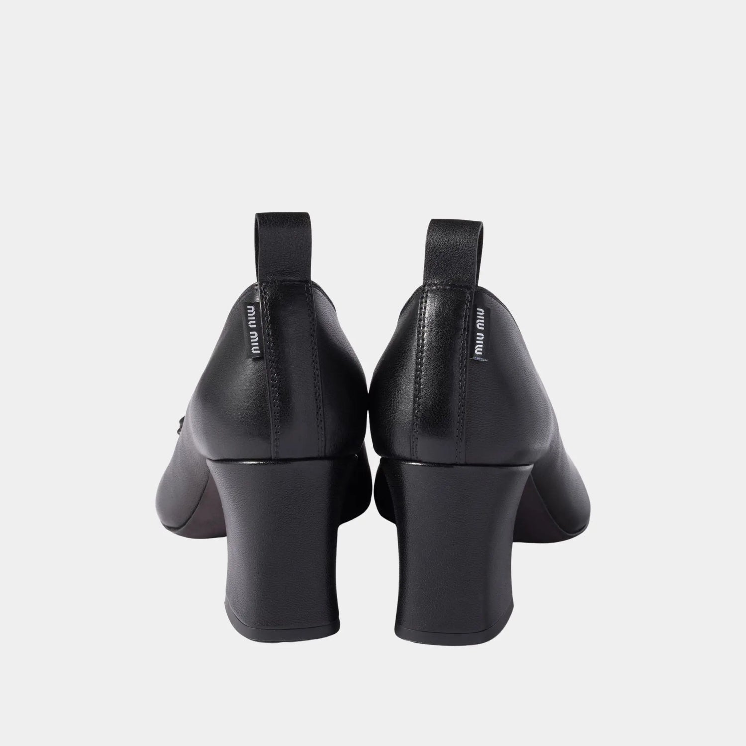 Élan Nappa Leather Pumps