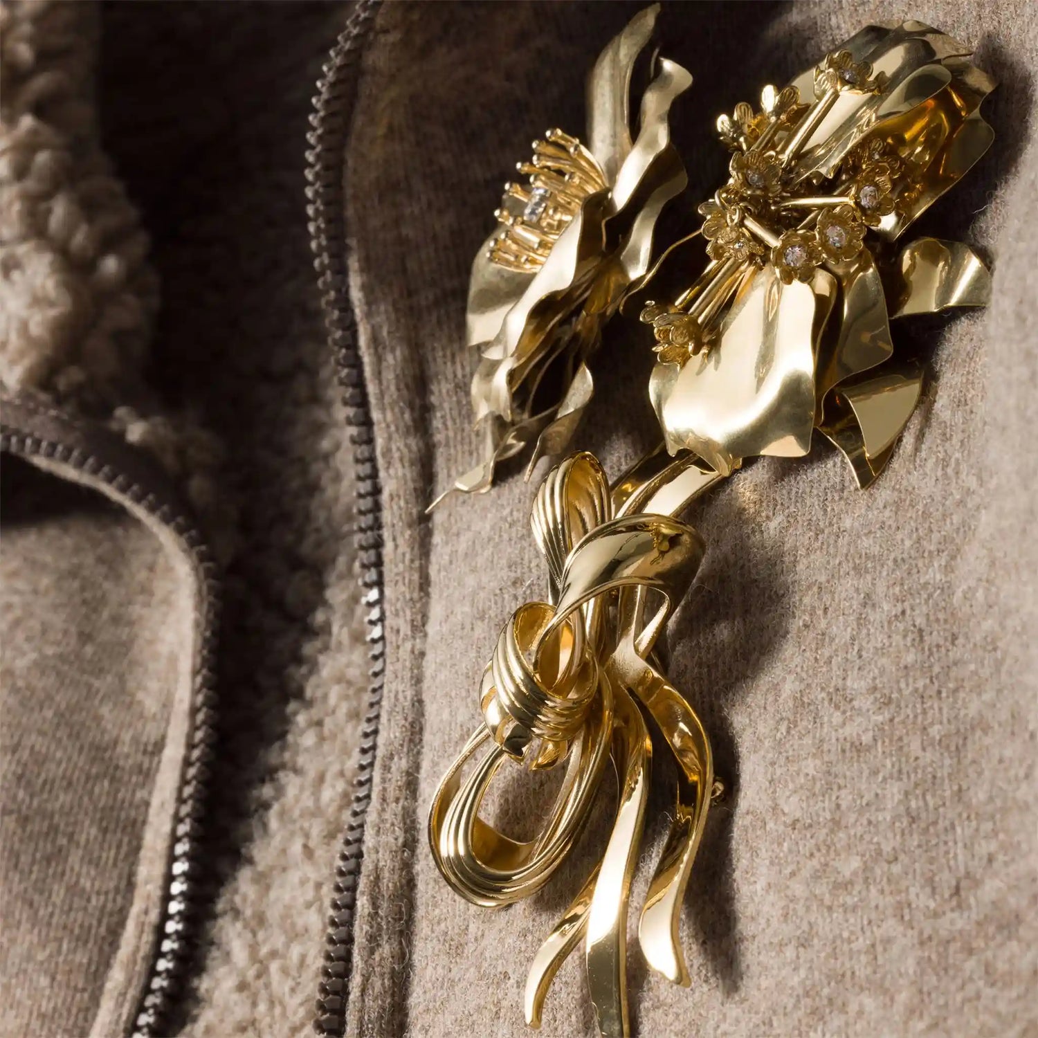 Miu Miu Metal Bow Brooch, Gold, Close