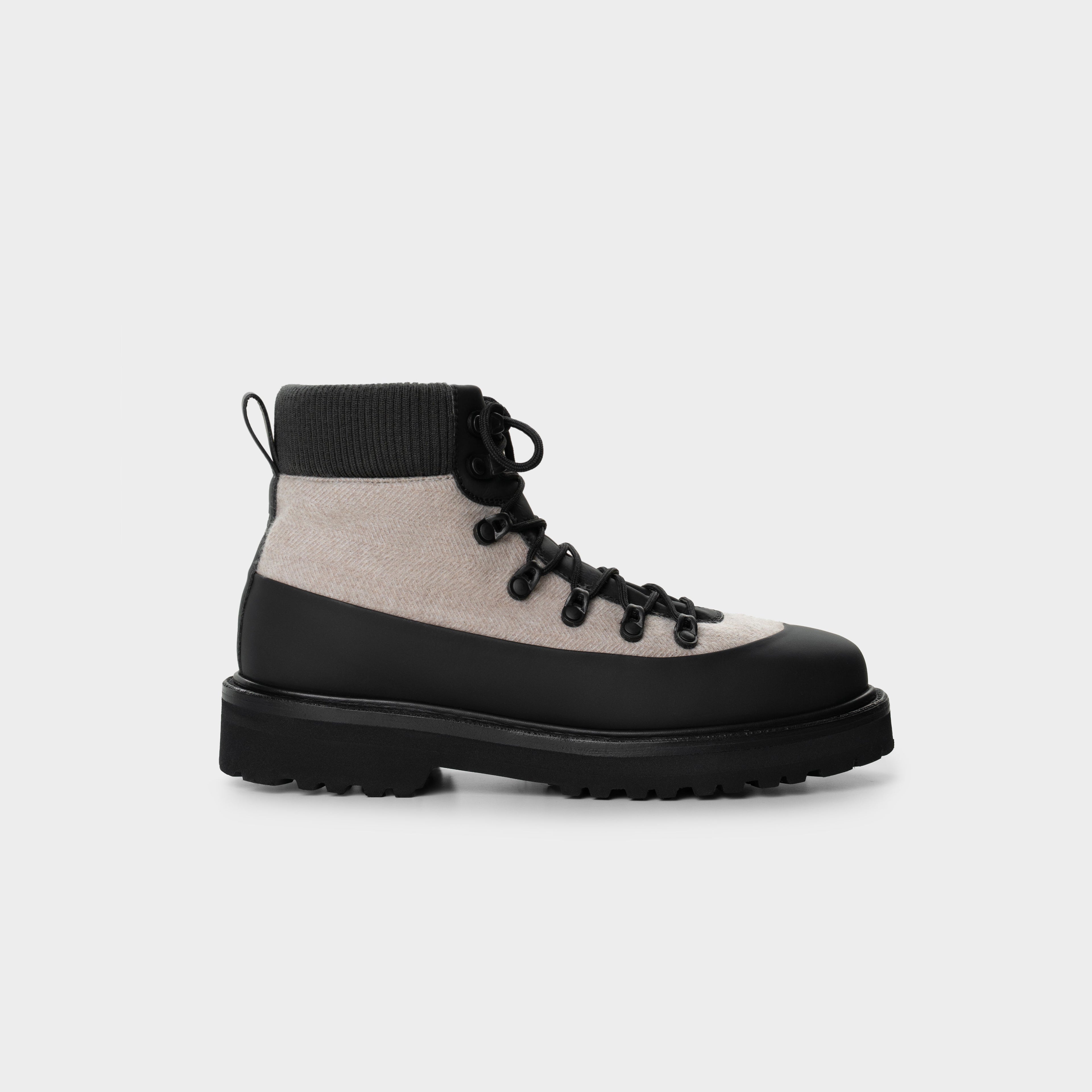 Manhattan Boots in Cashmere &amp; Calfskin leather, beige Side