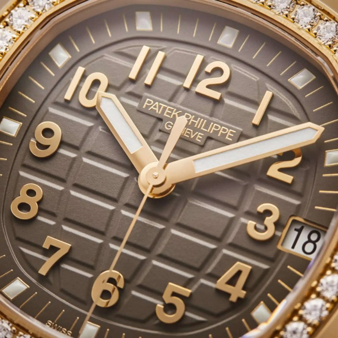 Patek Philippe 5268/200R-010 - أكوانوت أوتوماتيكي، أمامي، الميناء، لقطة مقرّبة