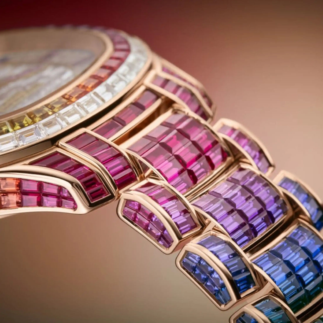 Patek Philippe Aquanaut Luce Rainbow Minute Repeater Haute Joaillerie 5260/1455R، سوار، لقطة قريبة
