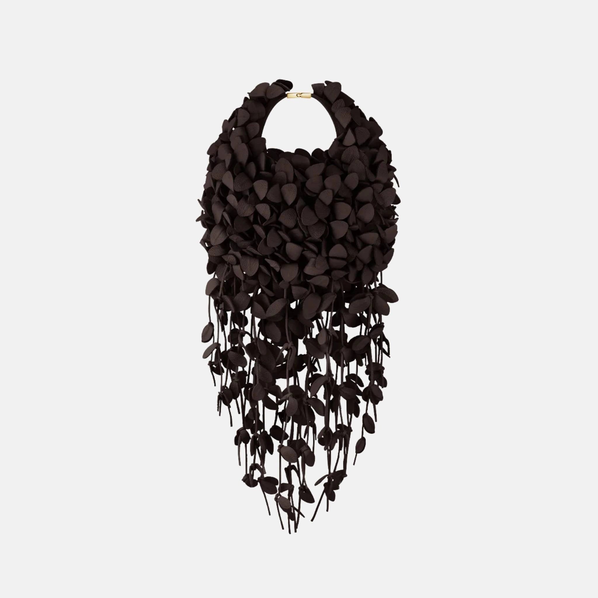 Polene Beri Lif, Ebony