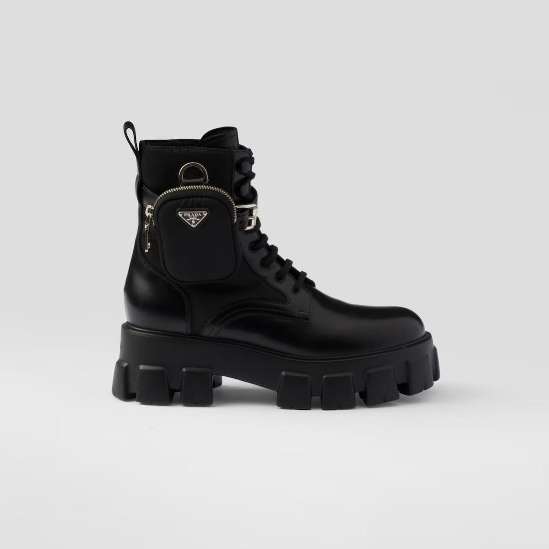 بوتات Monolith من Prada من الجلد وRe-Nylon مع جراب، أسود، جانبي