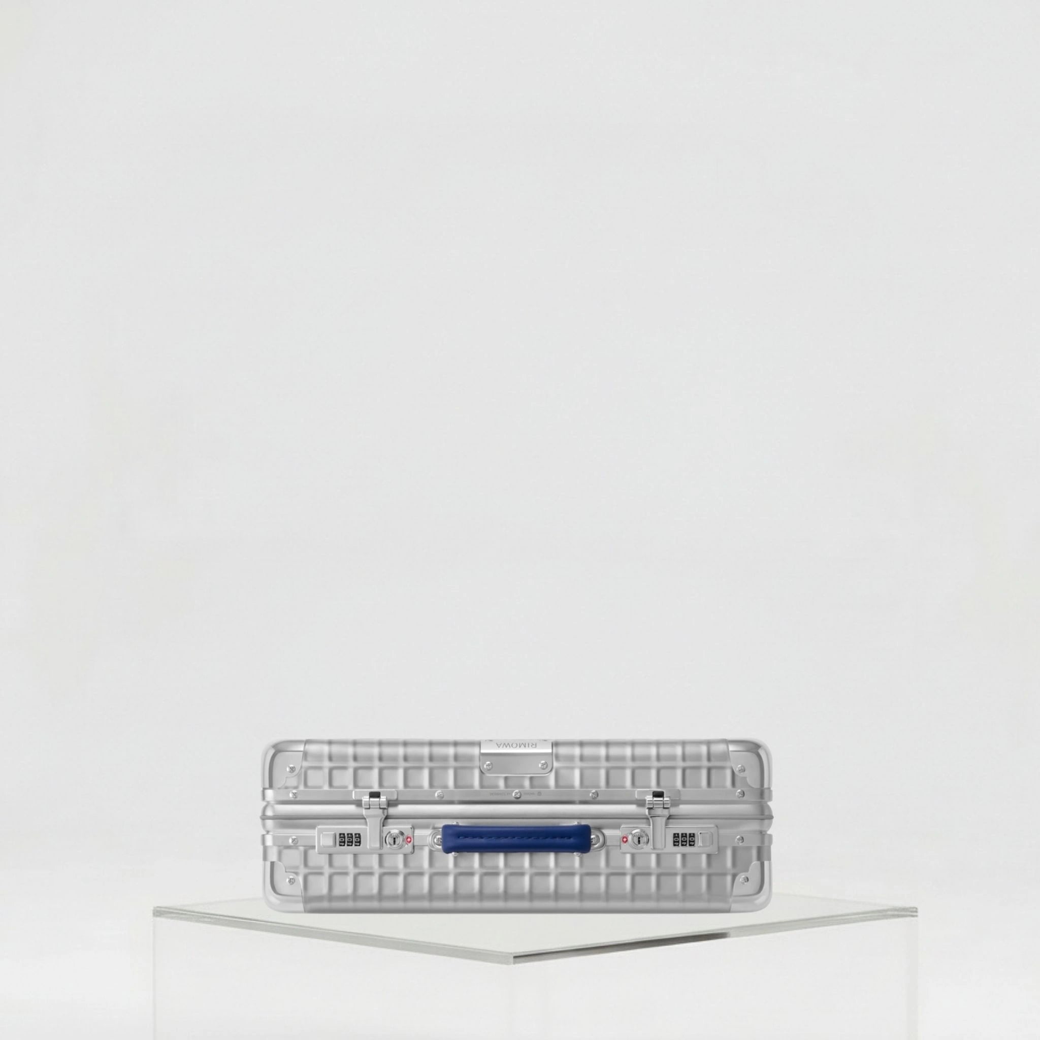 Classic Aluminium Grid Hand Carry Case Limited Edition