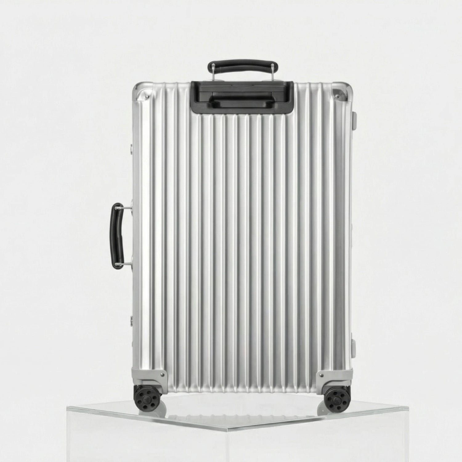 Rimowa Classic Check In M, Silver, Back