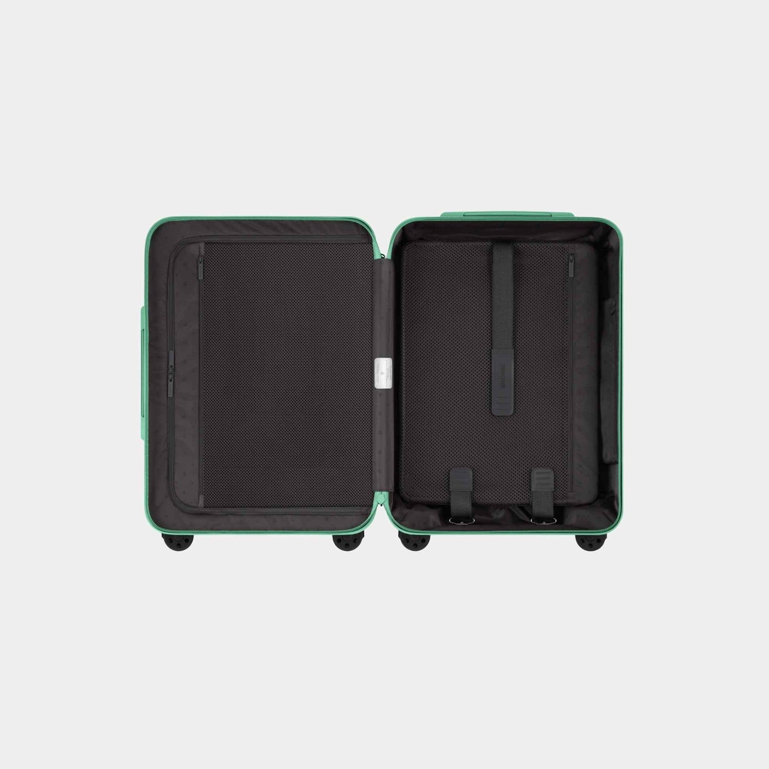 Rimowa Essential Cabin Verde, Open