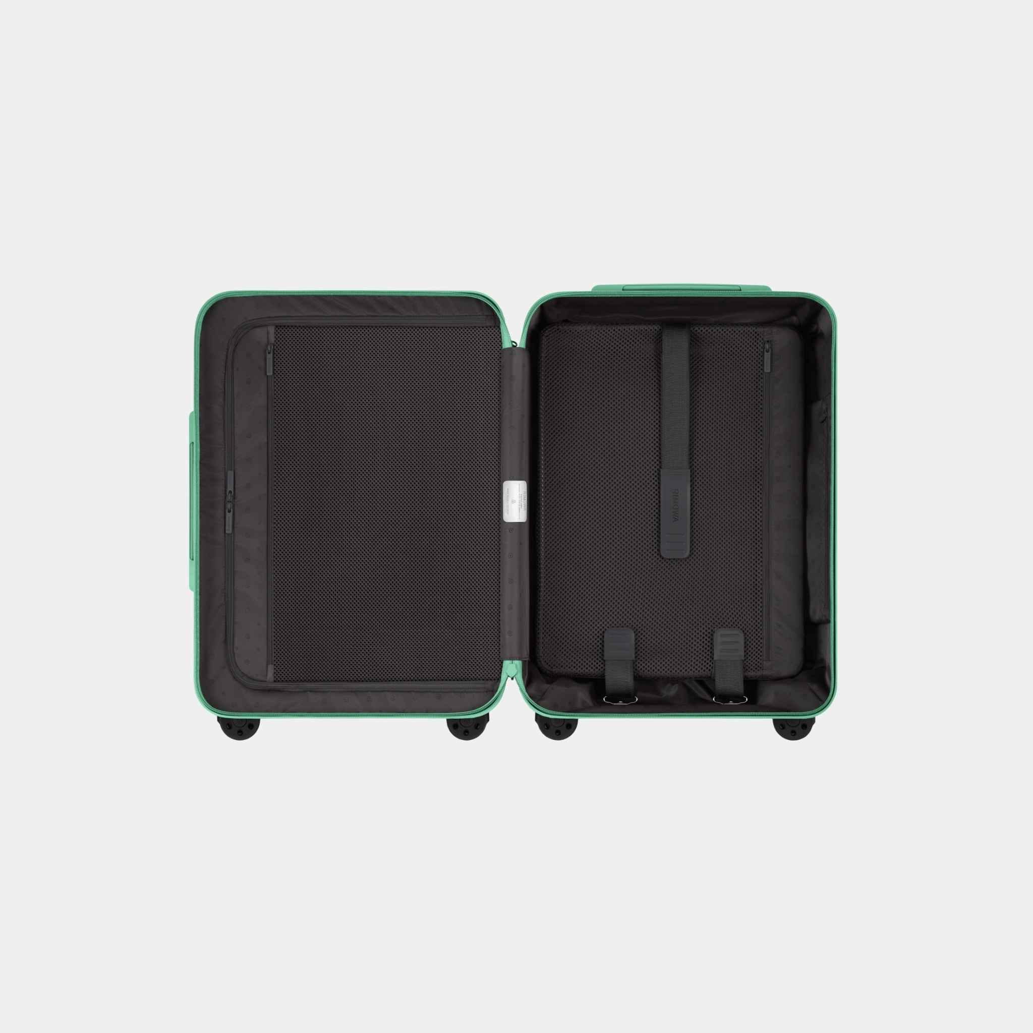 Rimowa Essential Cabin Verde, Open