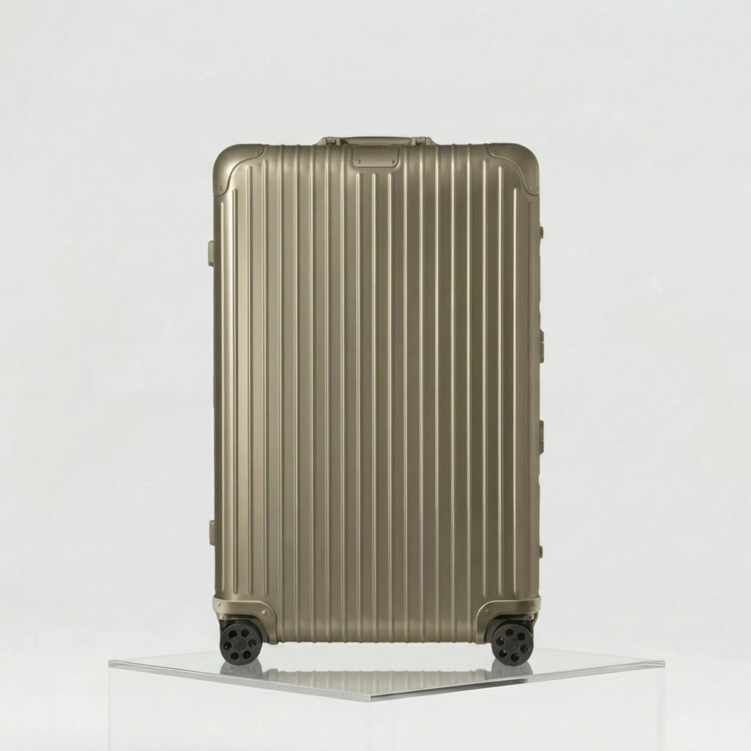 Rimowa Original Check-In L, Titanium, Front