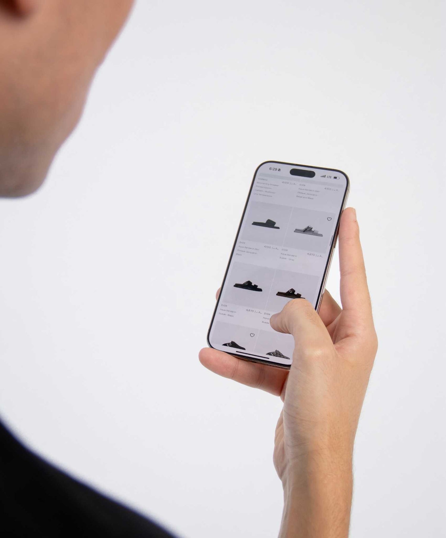 Sands Phone App, Model