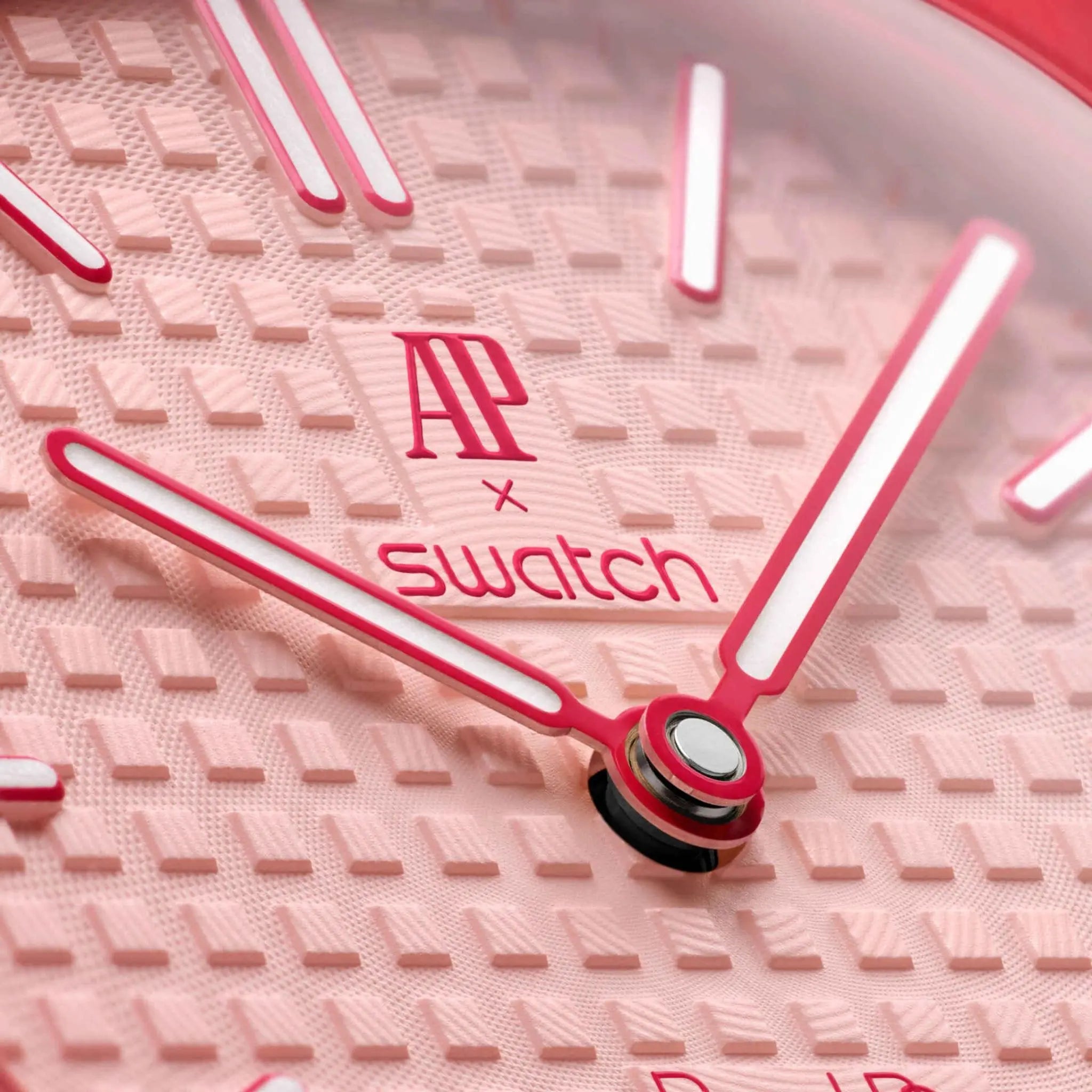 Swatch Royal Pop Otto Rosso, dial