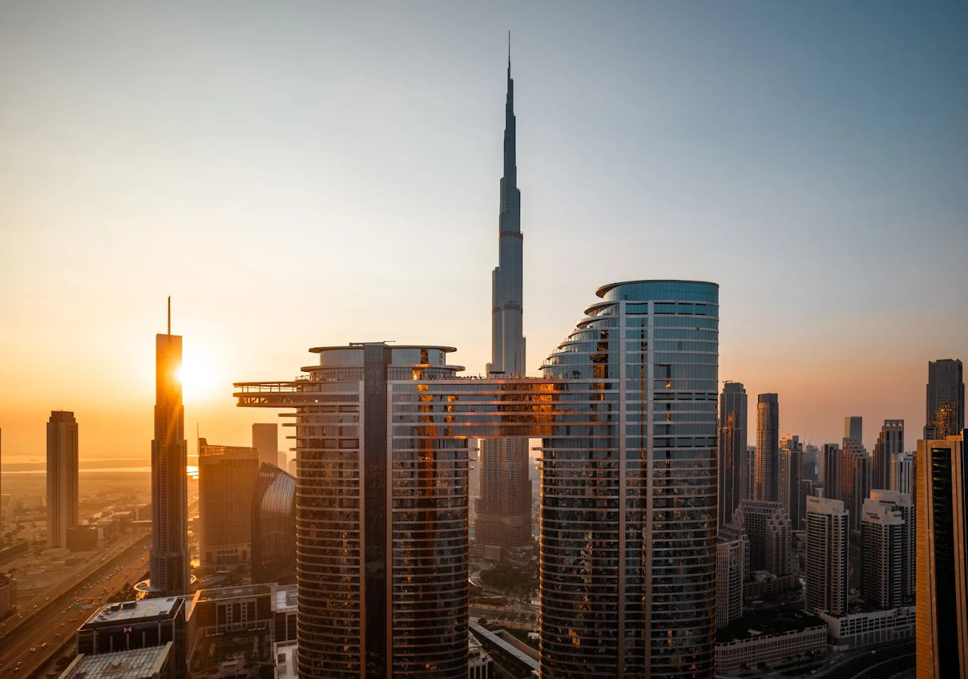 The Address Sky View, Evening