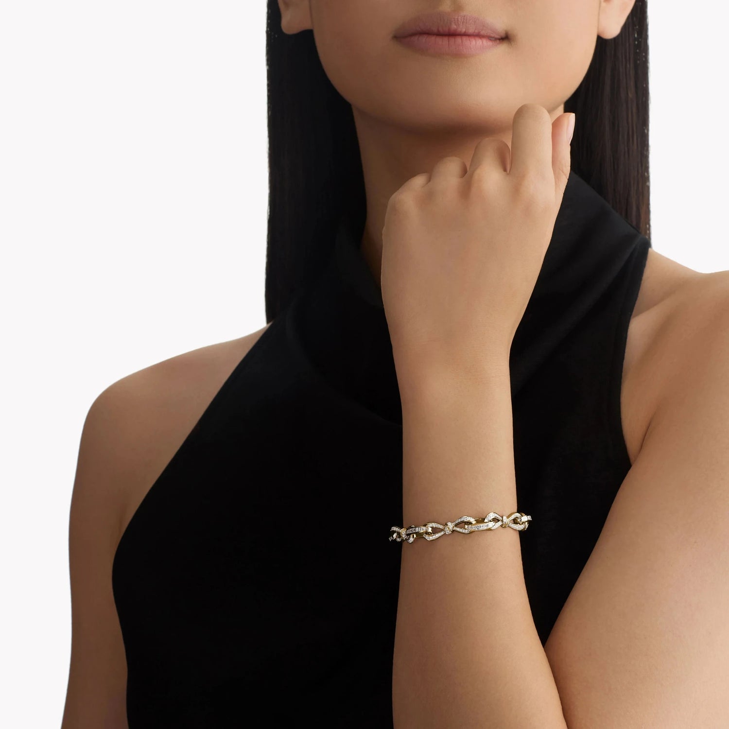 Graff Tildas Bow Diamond Link Bracelet Yellow Gold, Model