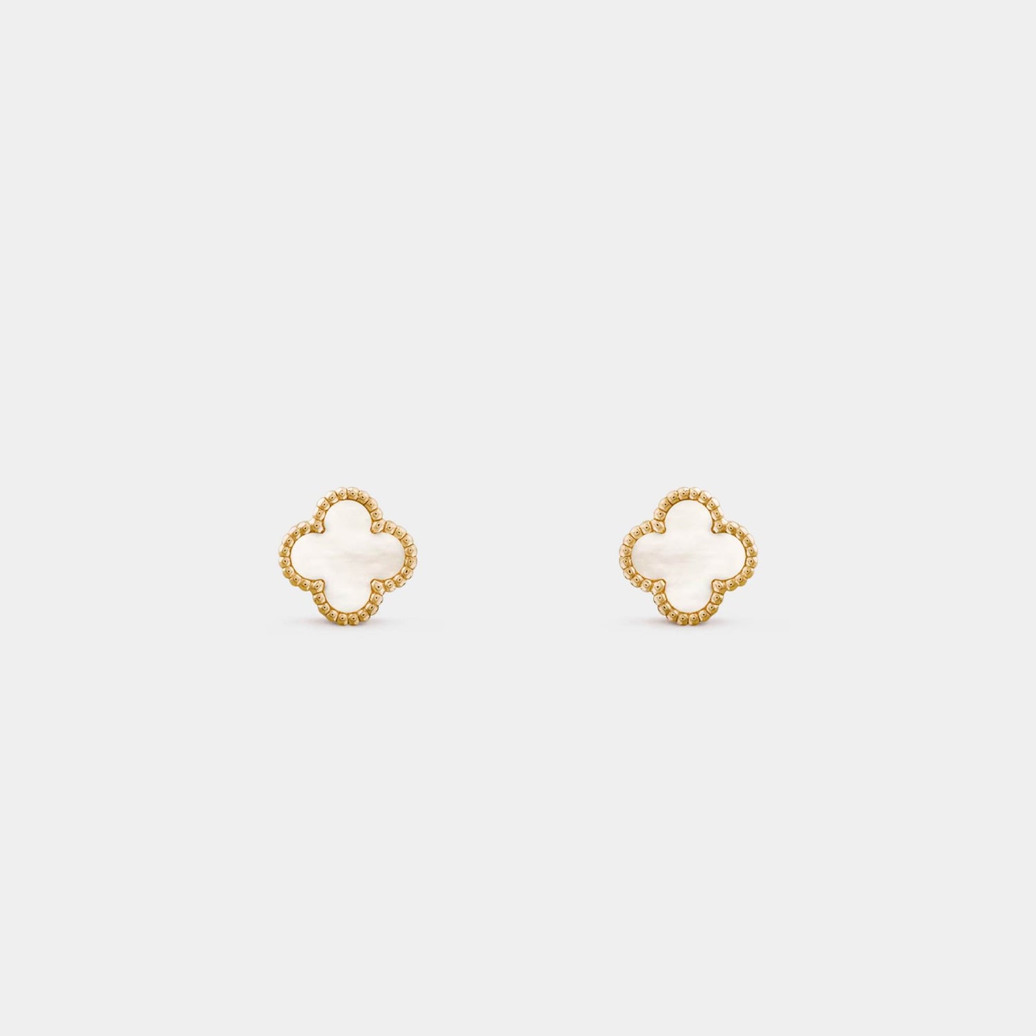 Van Cleef &amp; Arpels Sweet Alhambra Earstuds Yellow Gold Mother Of Pearl, Front