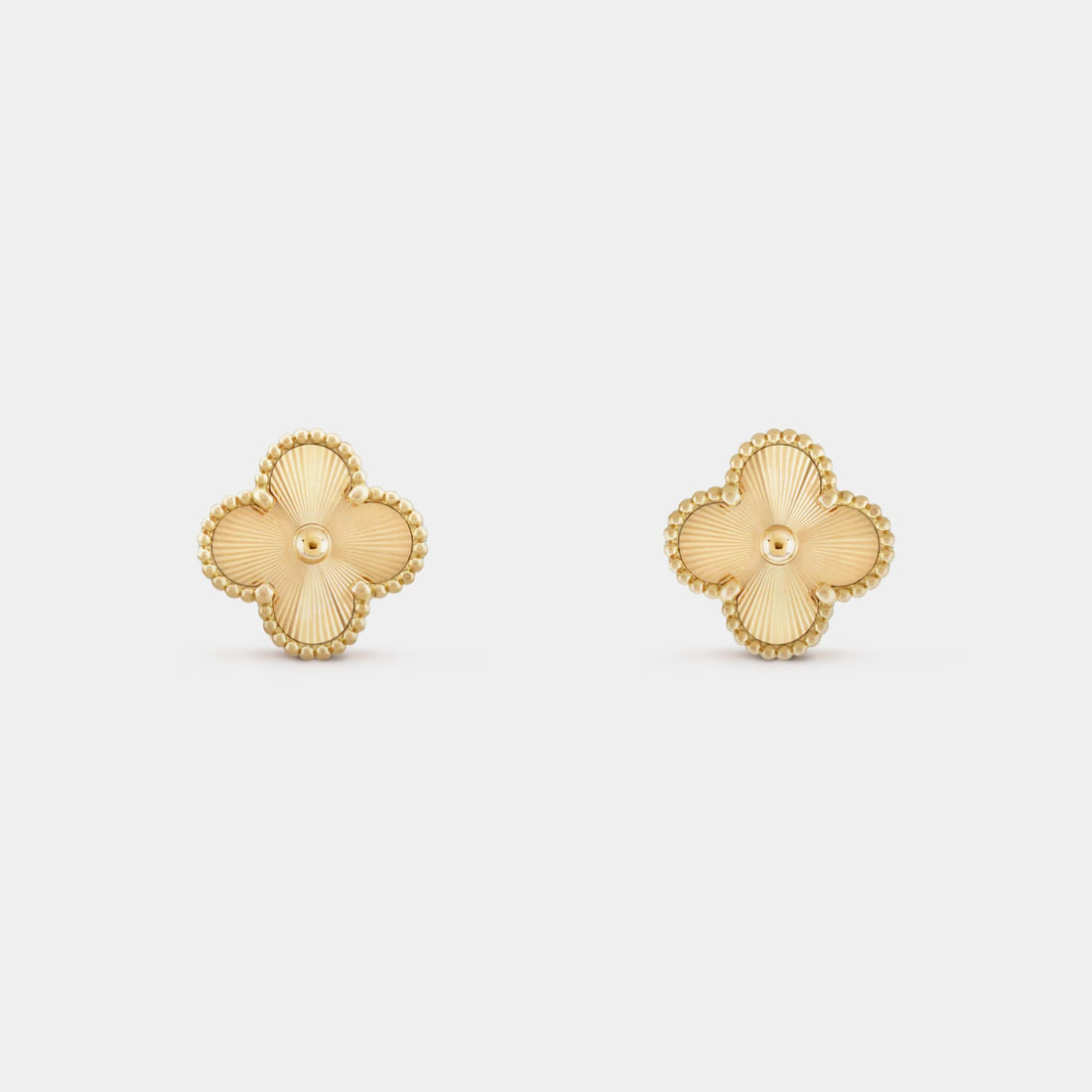 Van Cleef & Arpels Vintage Alhambra Earrings Yellow Gold, Front