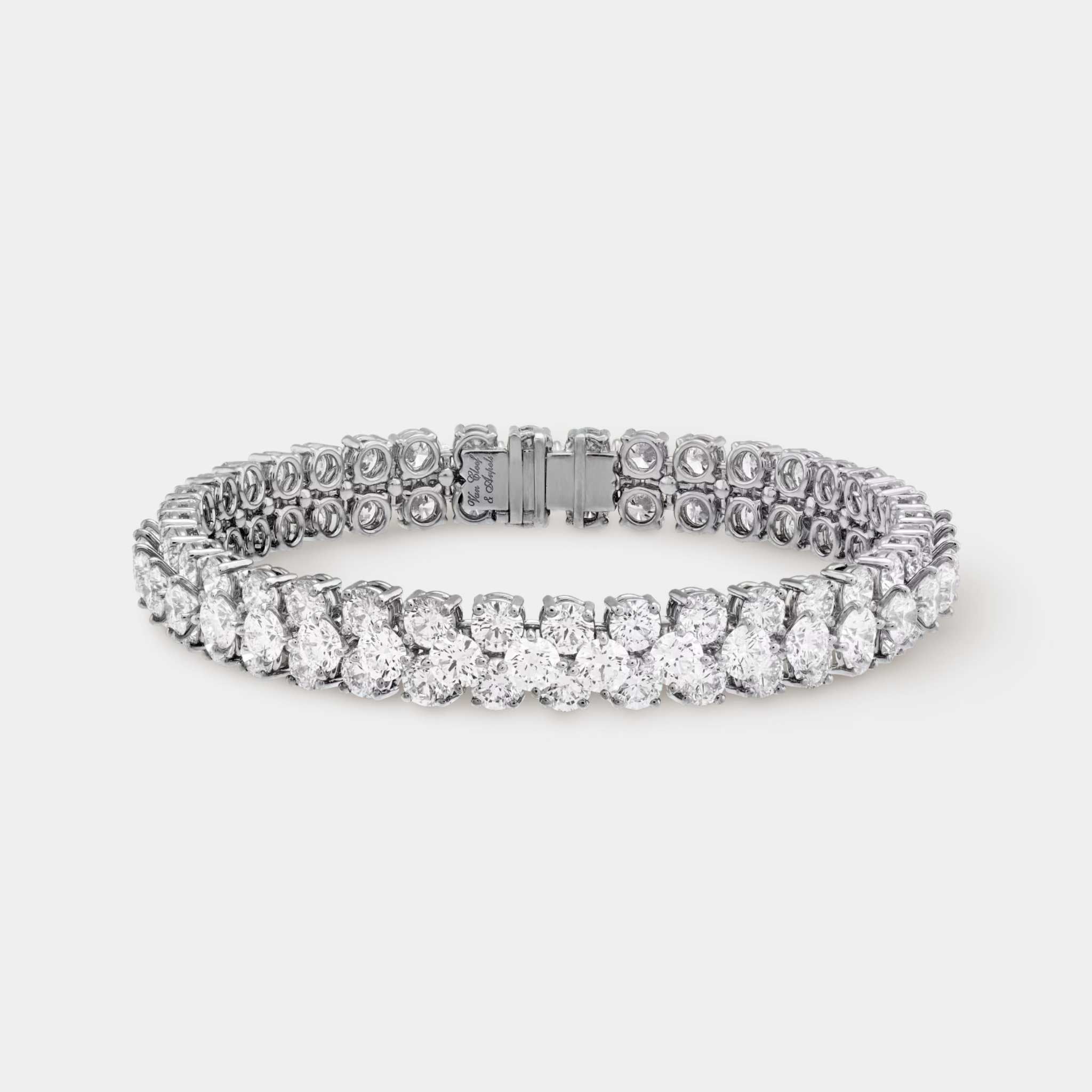 Van Cleef &amp; Arpels À Cheval Transformable Necklace Platinum Diamond, Bracelet