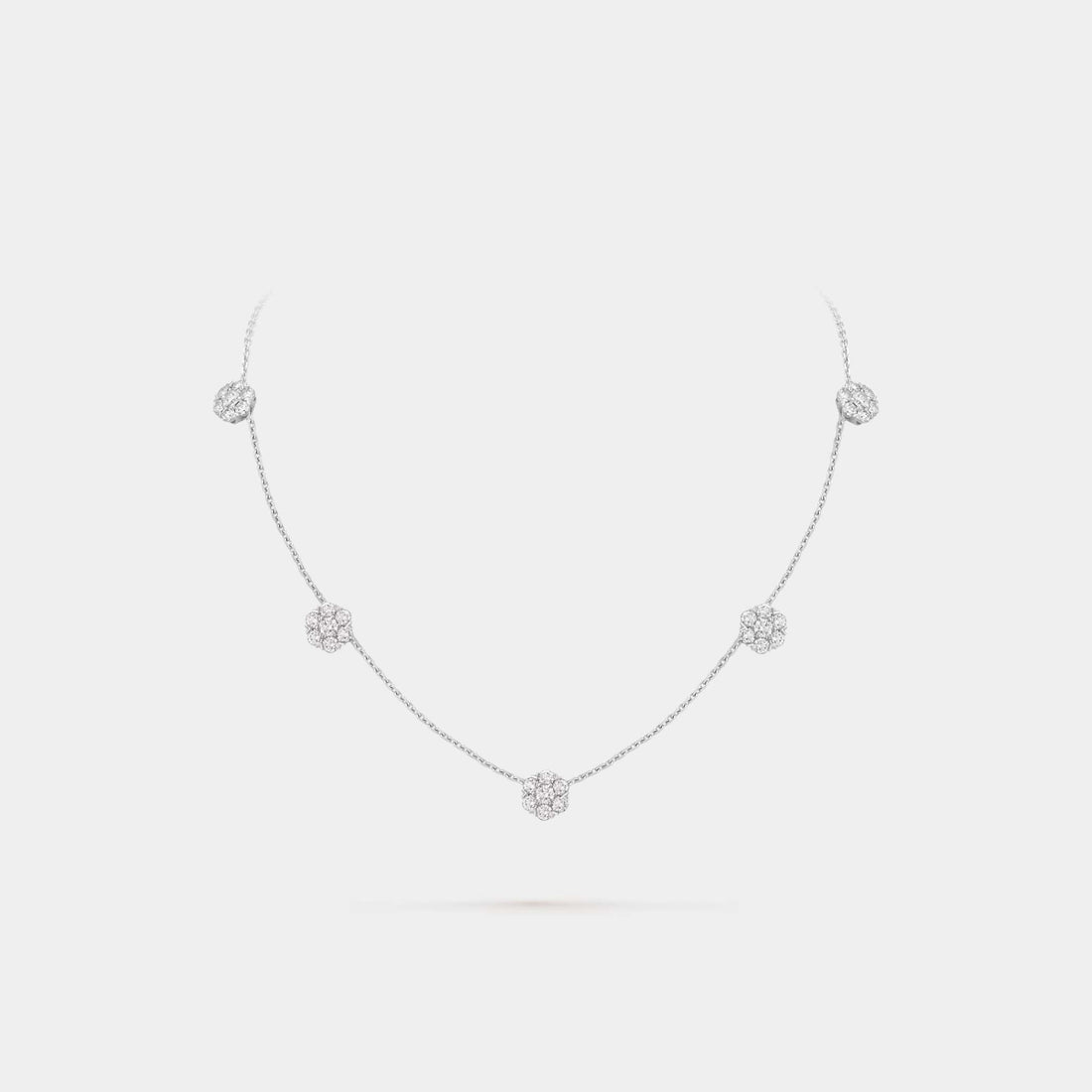 Van Cleef & Arpels Fleurette Necklace 5 Flowers White Gold Diamond, Front
