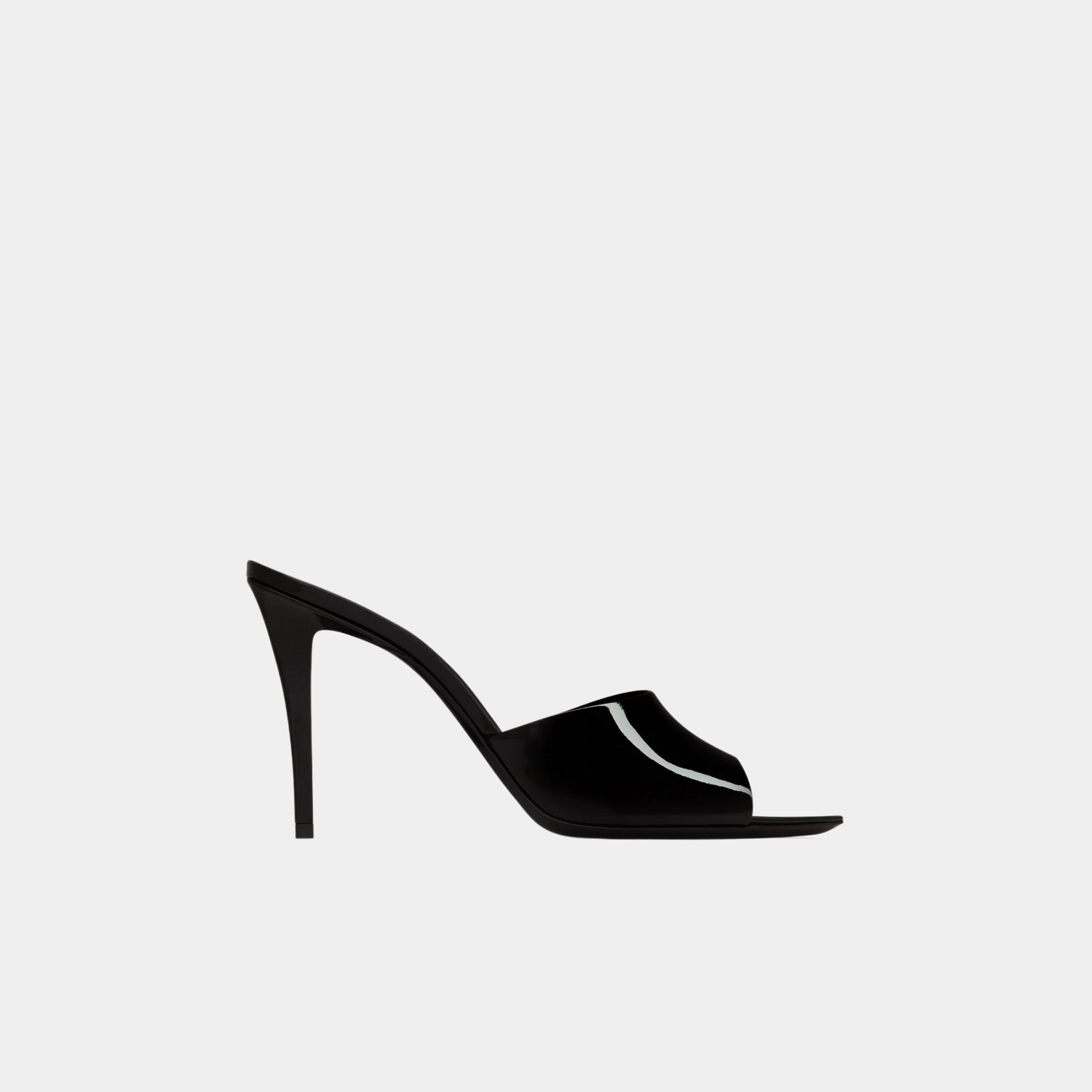 Yves Saint Laurent Romy Mules In Patent Leather, Black, Side
