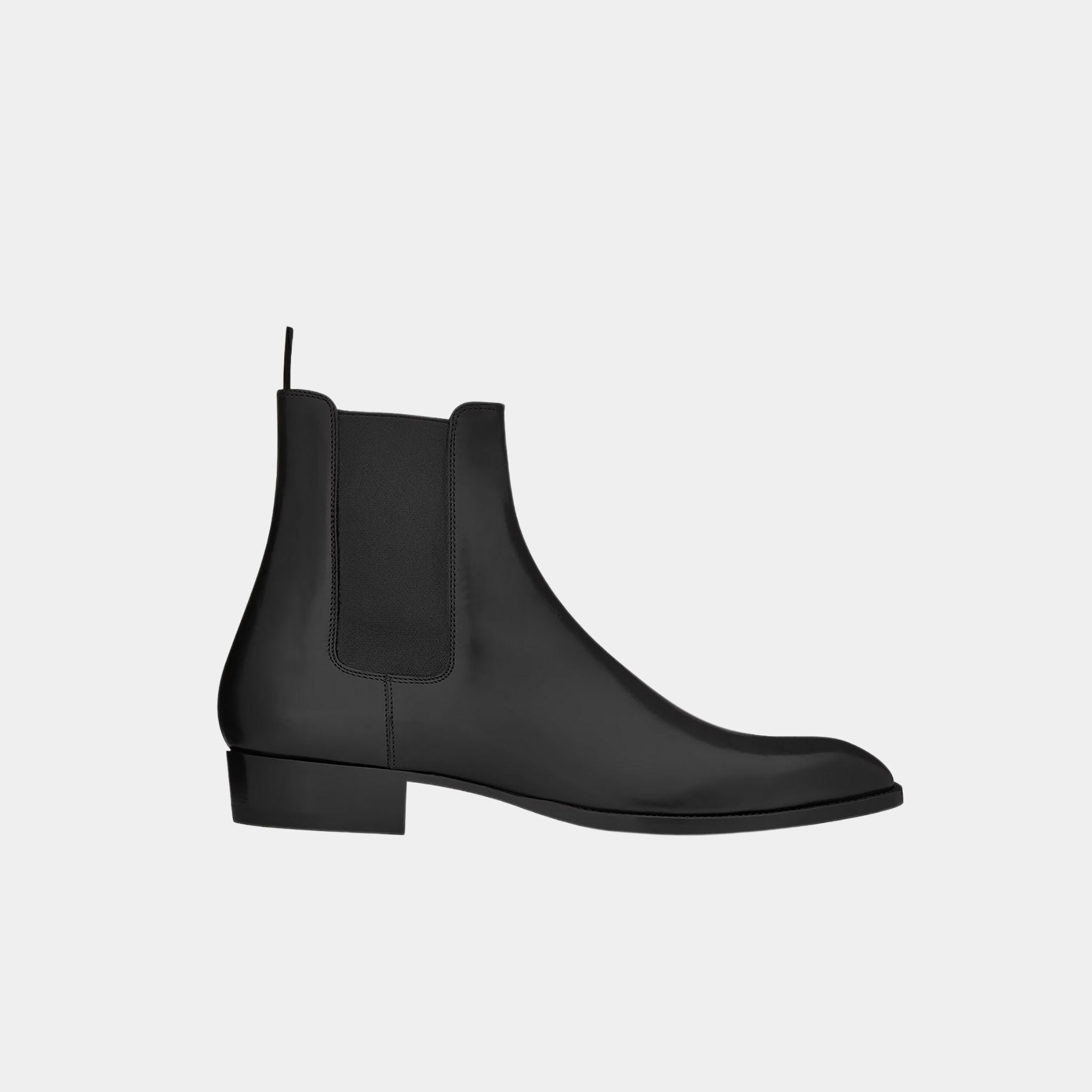 Yves Saint Laurent Wyatt Chelsea Boots in Smooth Leather, Side