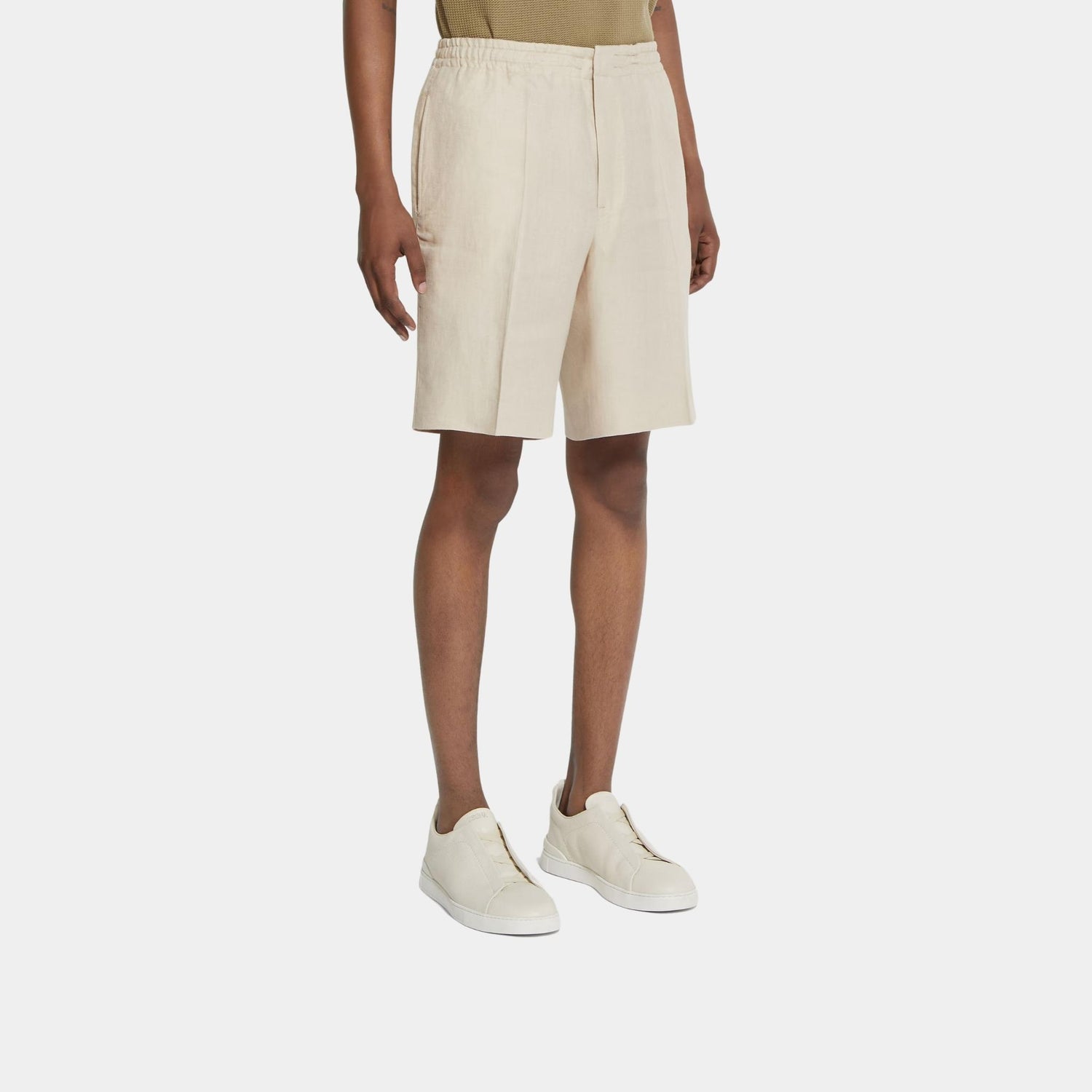 Zegna Oasi Lino Bermuda Shorts, Light Beige, Model