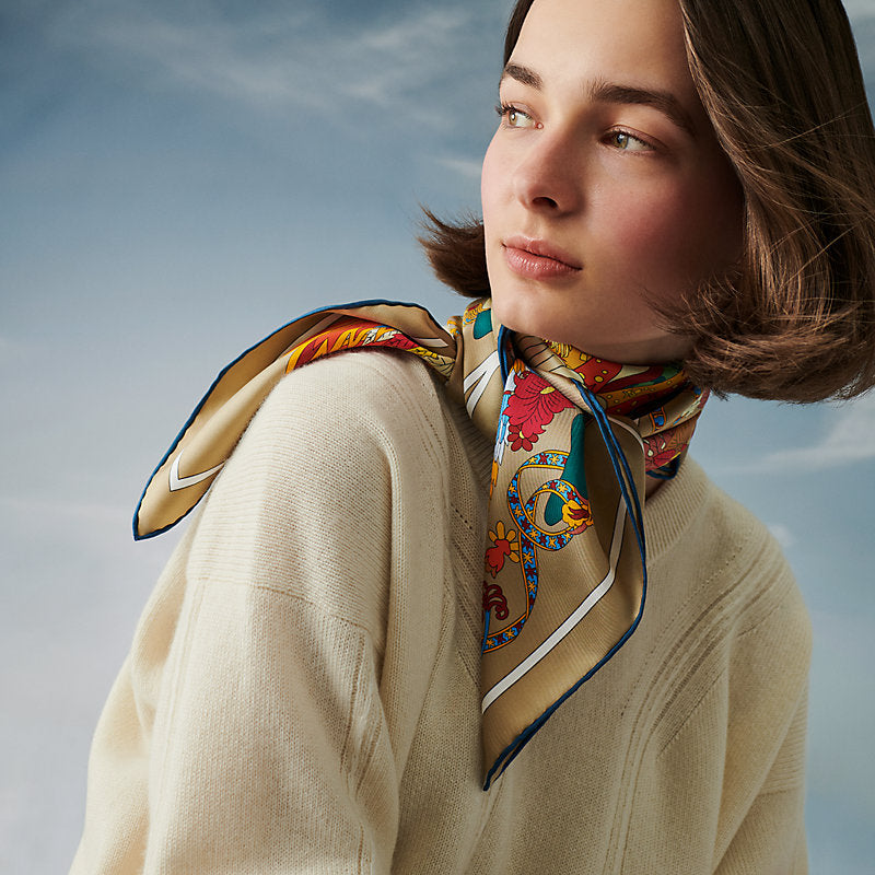 Le Sacre des Saisons scarf 90